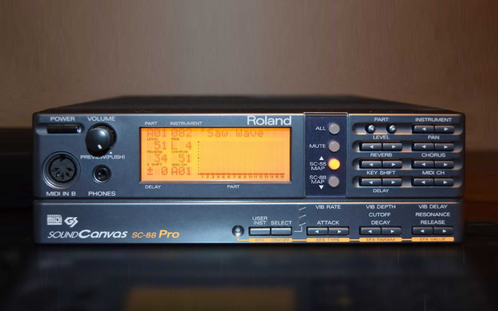 Roland SC-88Pro(音源モジュール)-